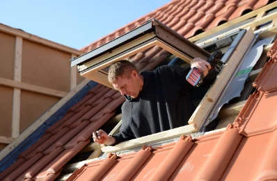 Pose de fenêtres de toit Velux à Therdonne